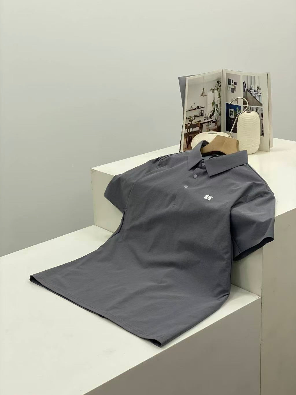 KOLON Inspired SECO Quick-Dry Polo Shirt, Breathable UV Protection Golf Top